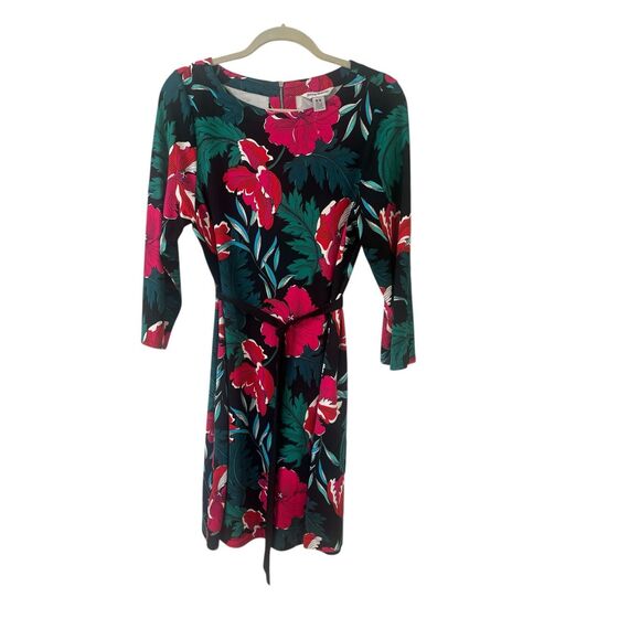 Tommy Bahama Darcy Blooms mini dress black floral sz Medium - Picture 1 of 3